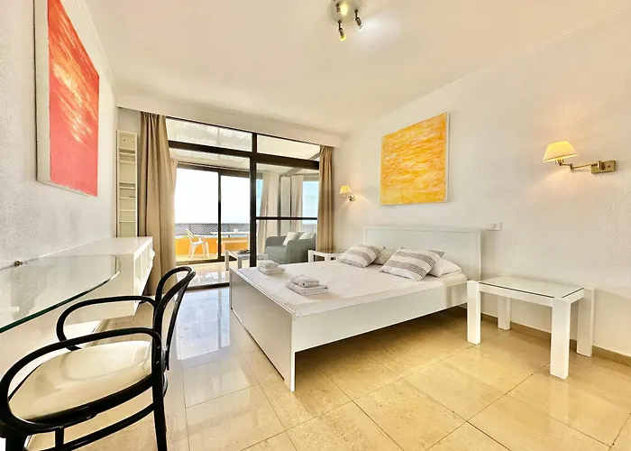 First Line Attic - Adults Only - Puerto de la Cruz (Tenerife)