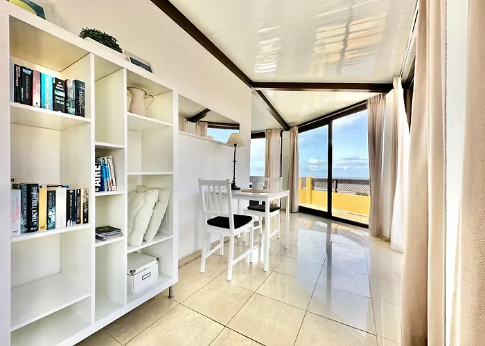 First Line Attic - Adults Only - Appartamento