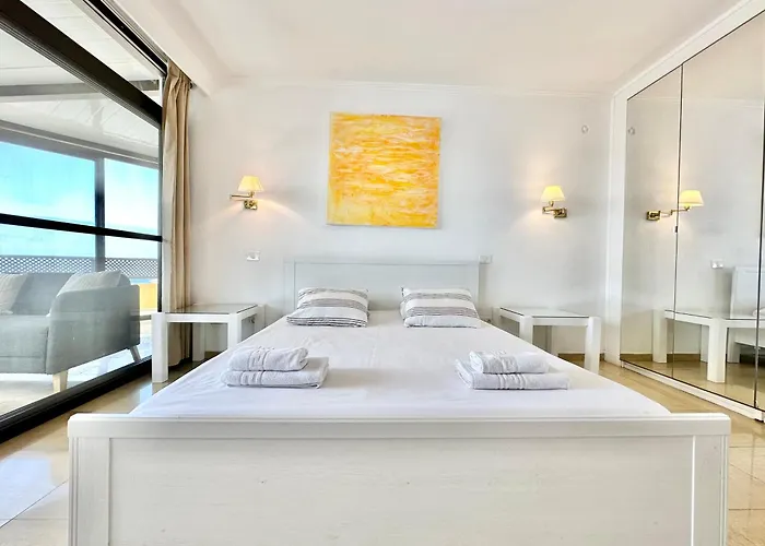 Lejlighed First Line Attic - Adults Only - *