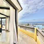 First Line Attic - Adults Only - Puerto de la Cruz (Tenerife)